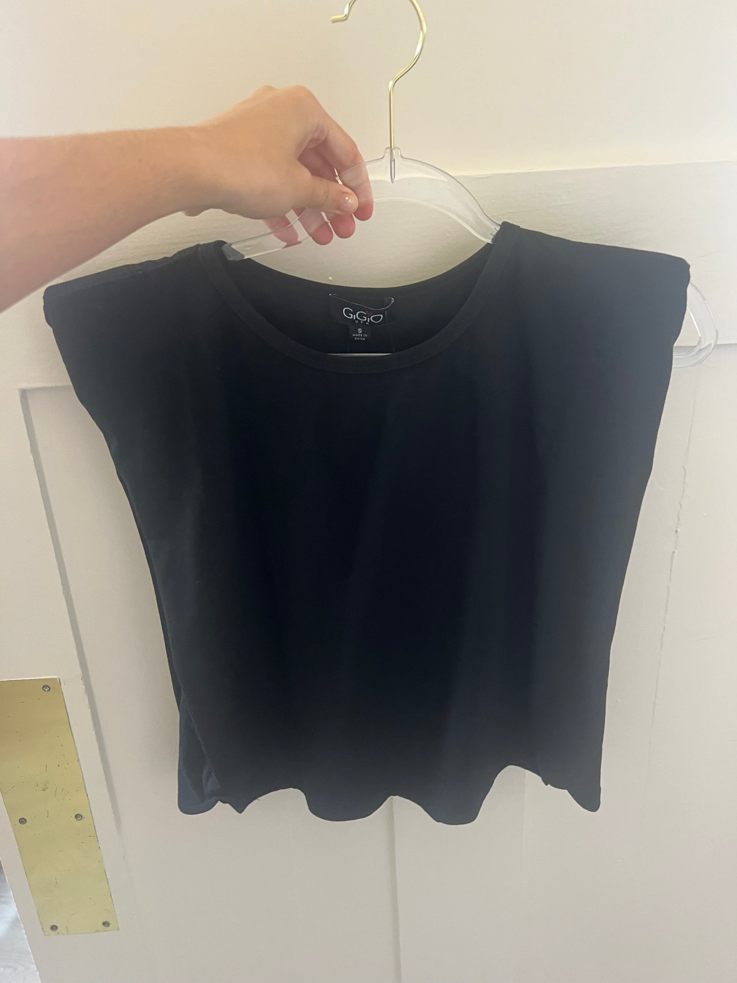 Black Crop Tee