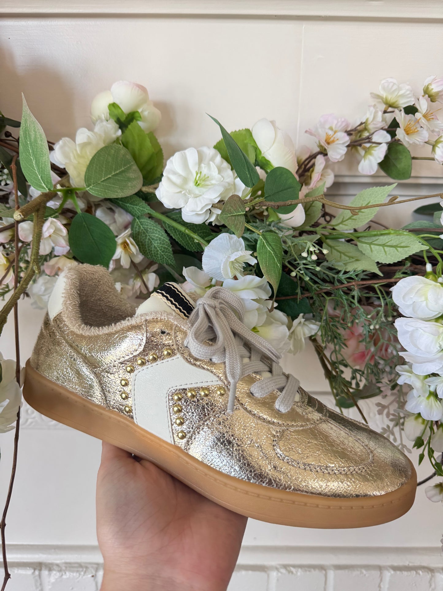 Portland Gold Sneaker