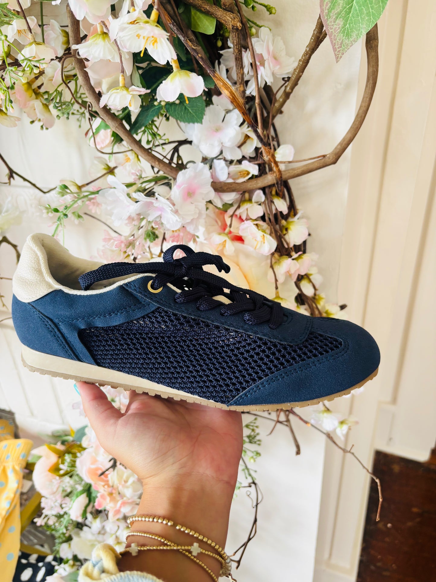 Lowman Navy Mesh Sneakers