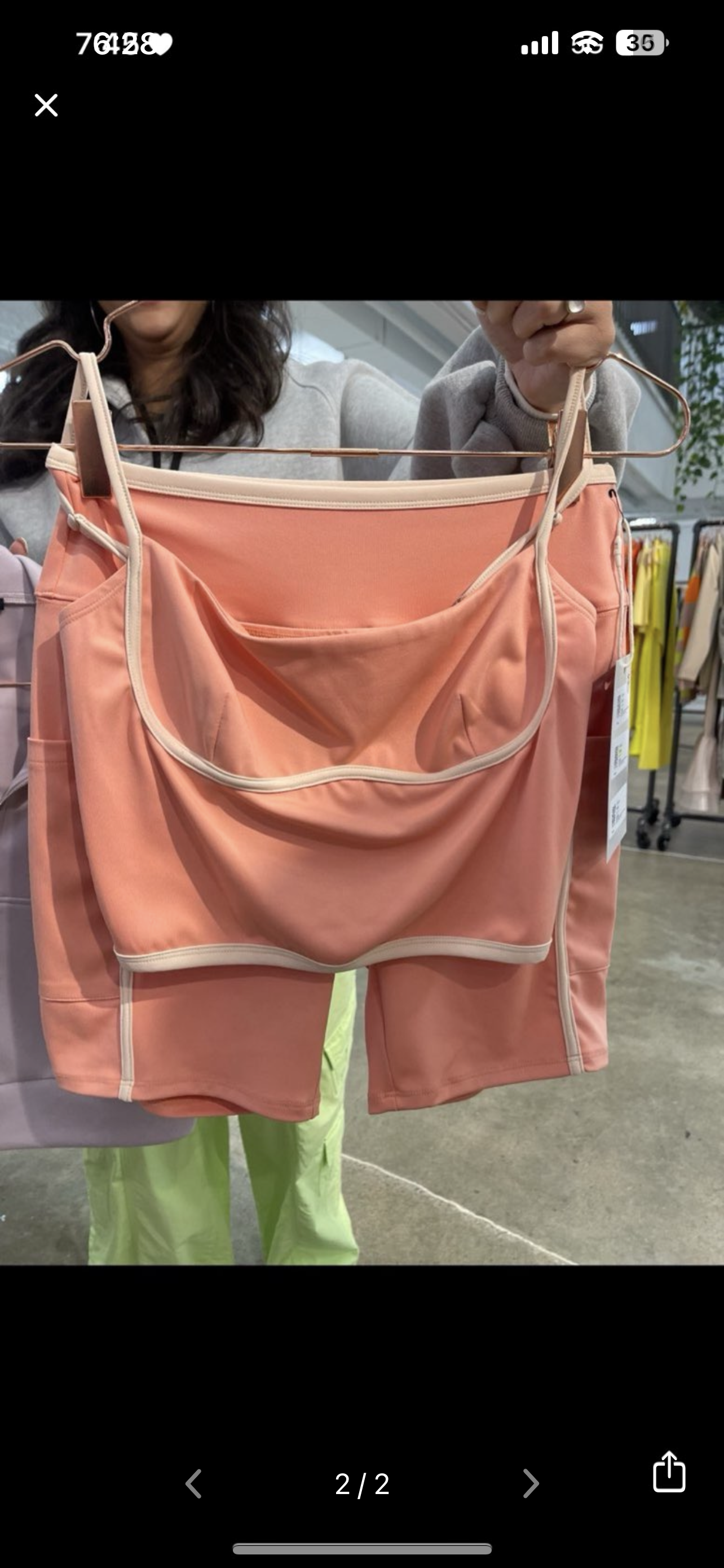 Peachy athletic set