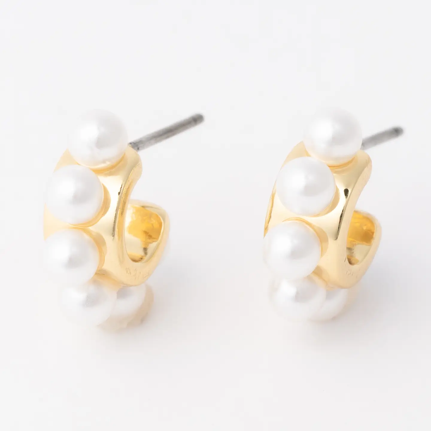 Elsie Pearl Hoop Earrings