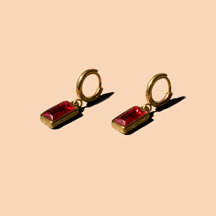 Vanessa Hoops Ruby