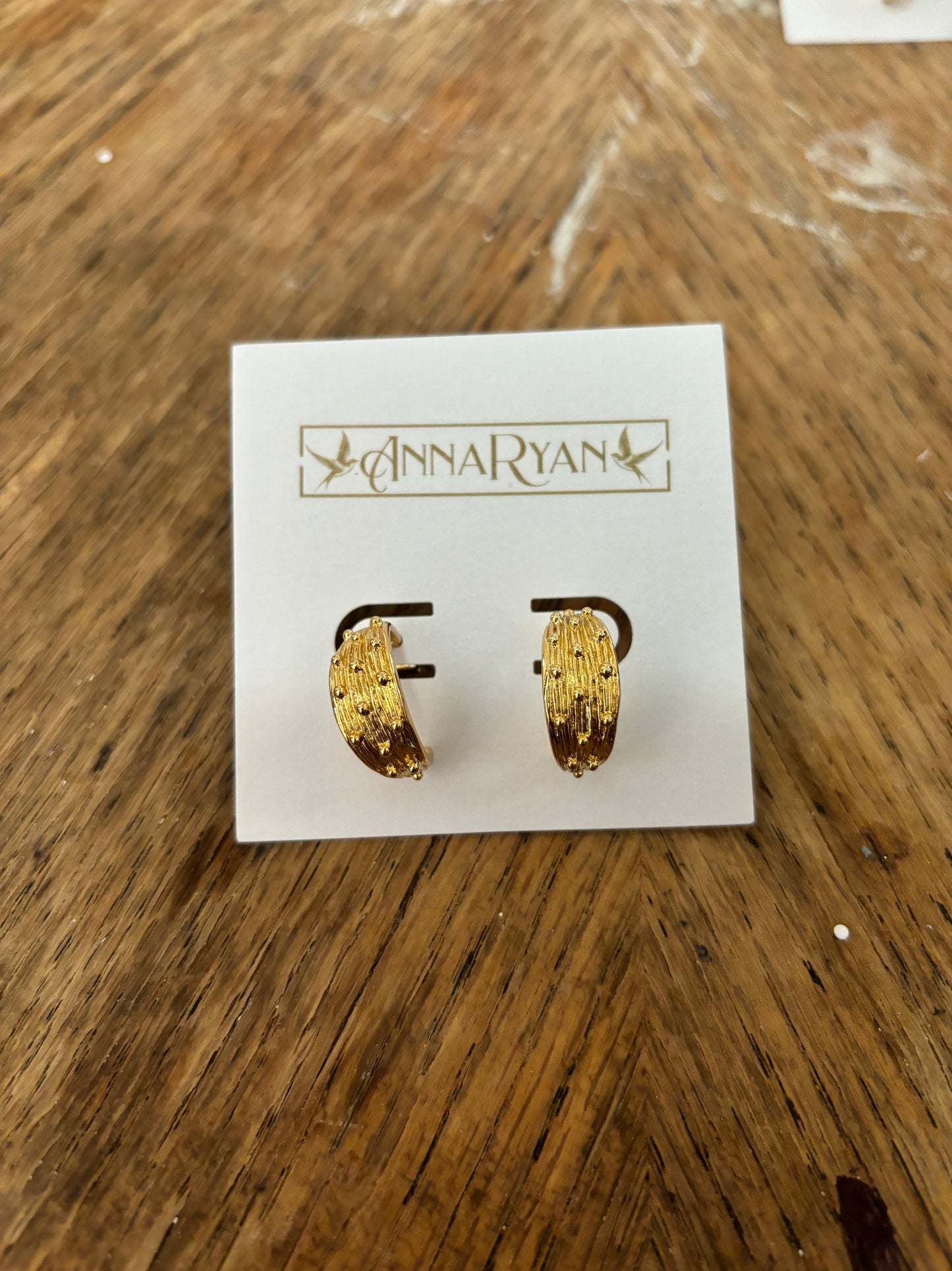 Gold detailed Huggies