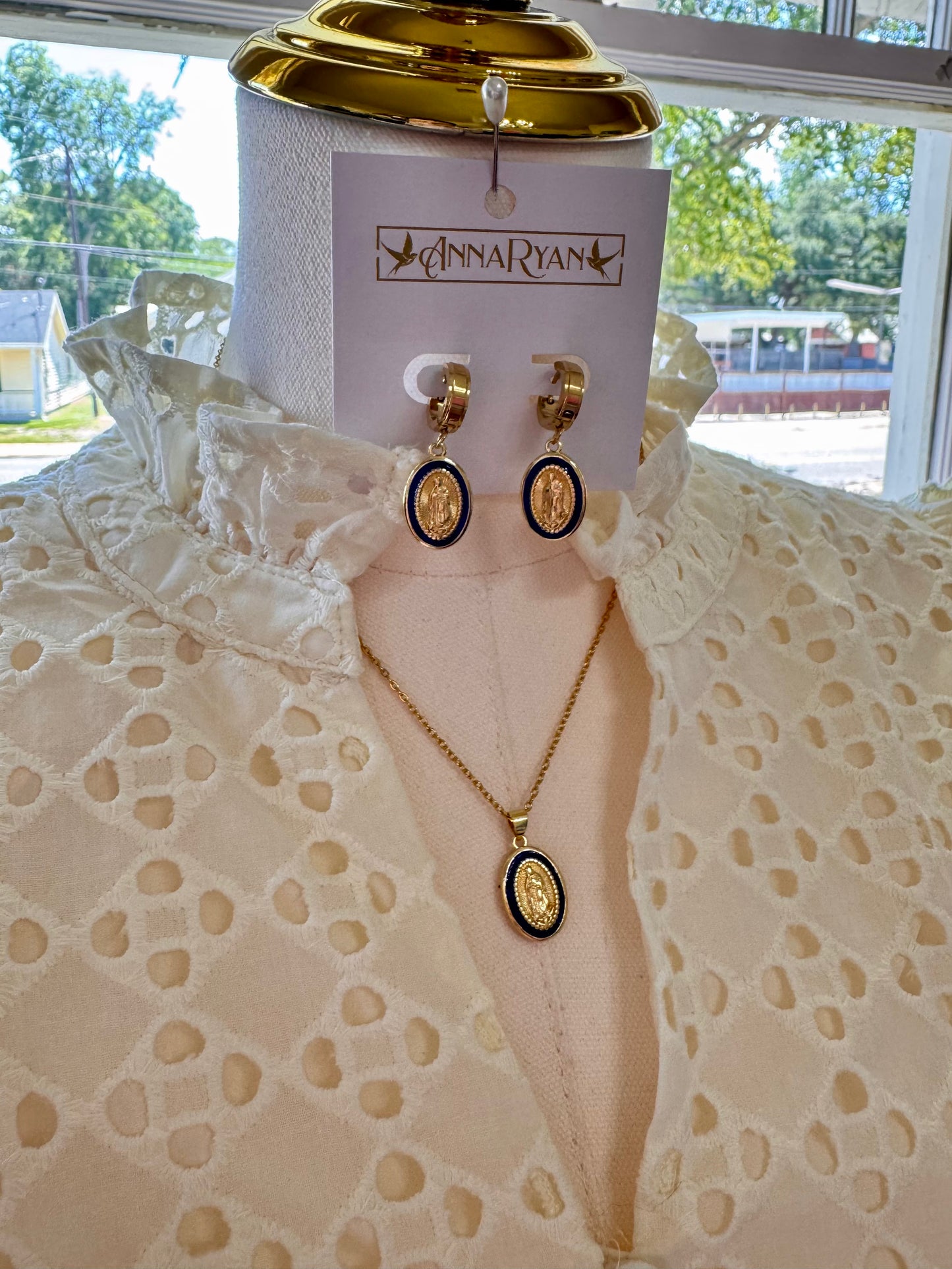 Mary Enamel Necklace