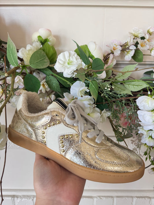 Portland Gold Sneaker