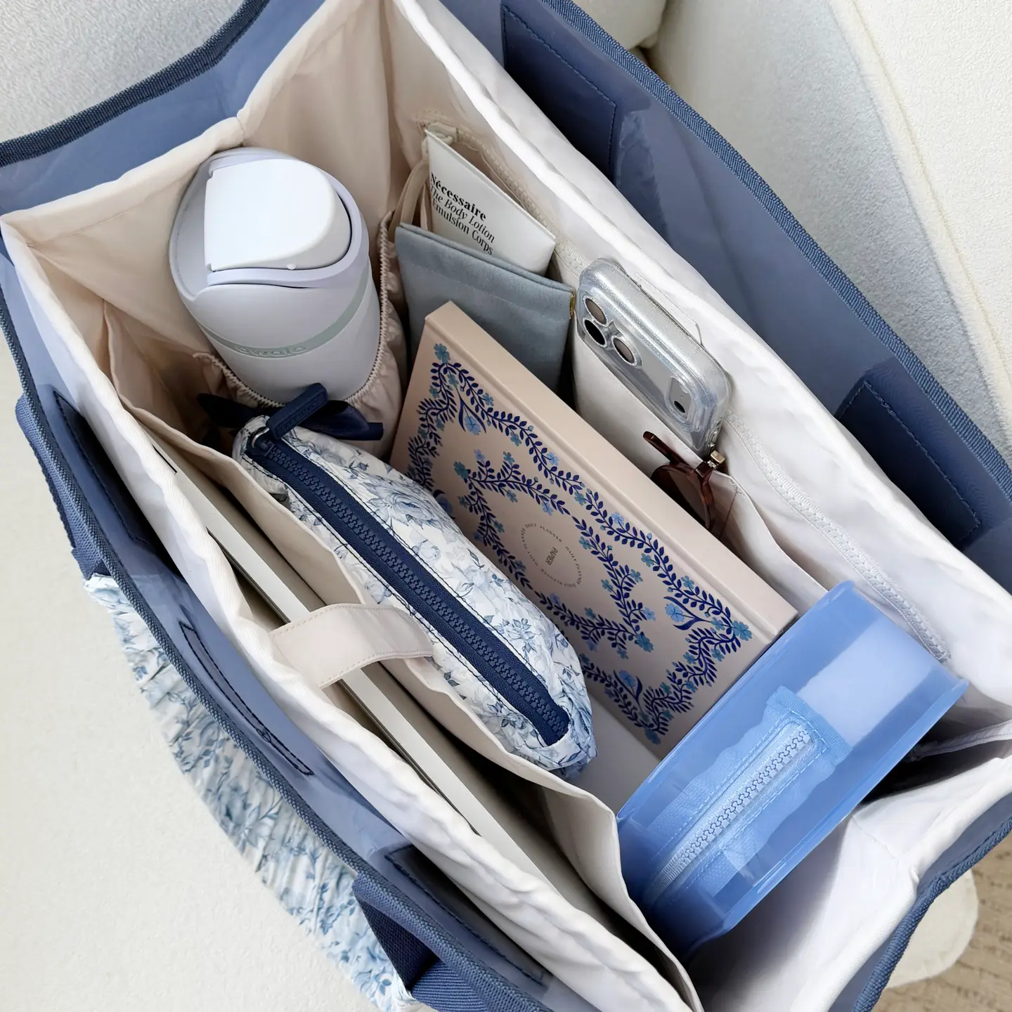Case Mate Jelly Tote Organizers