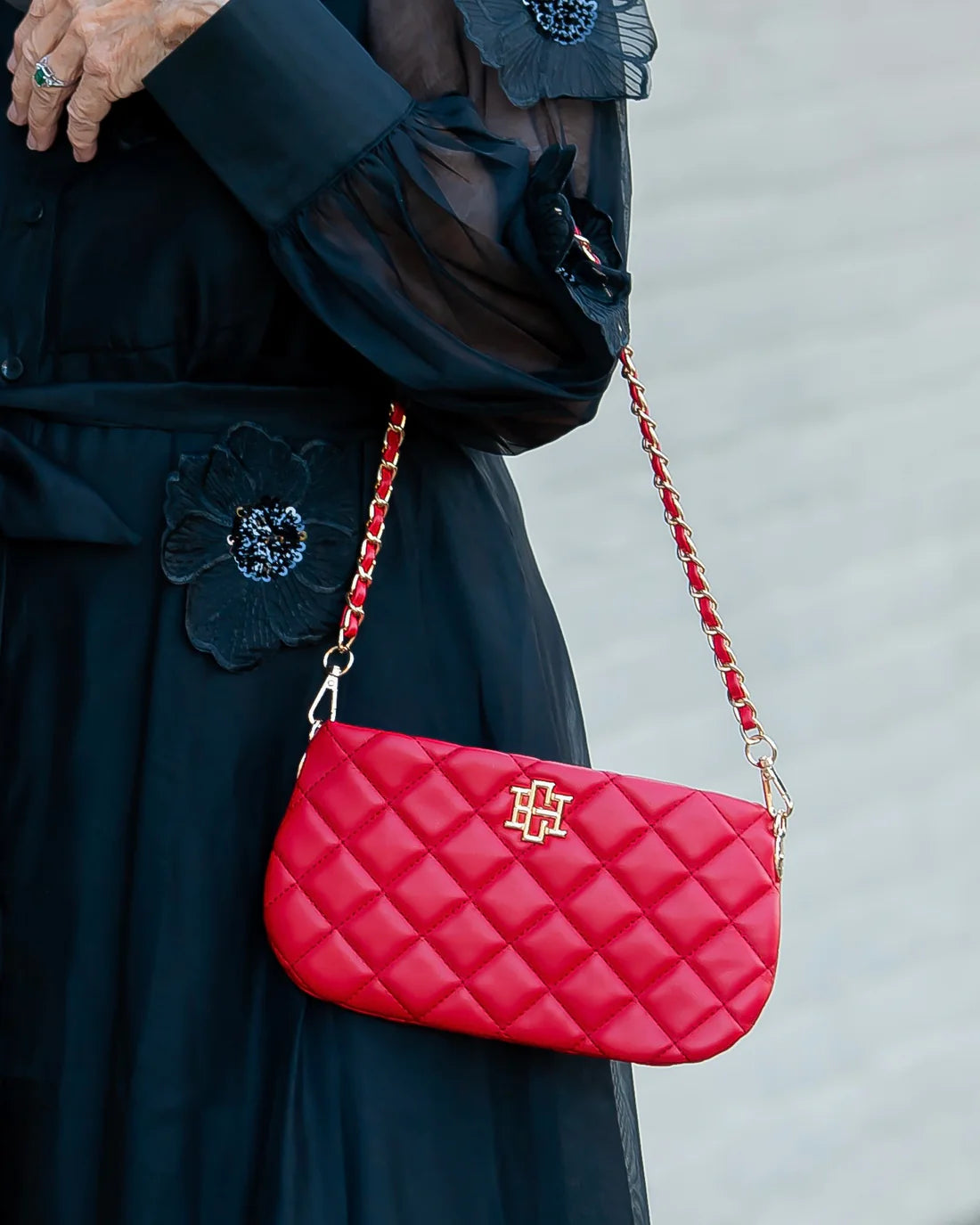 Livi Crossbody